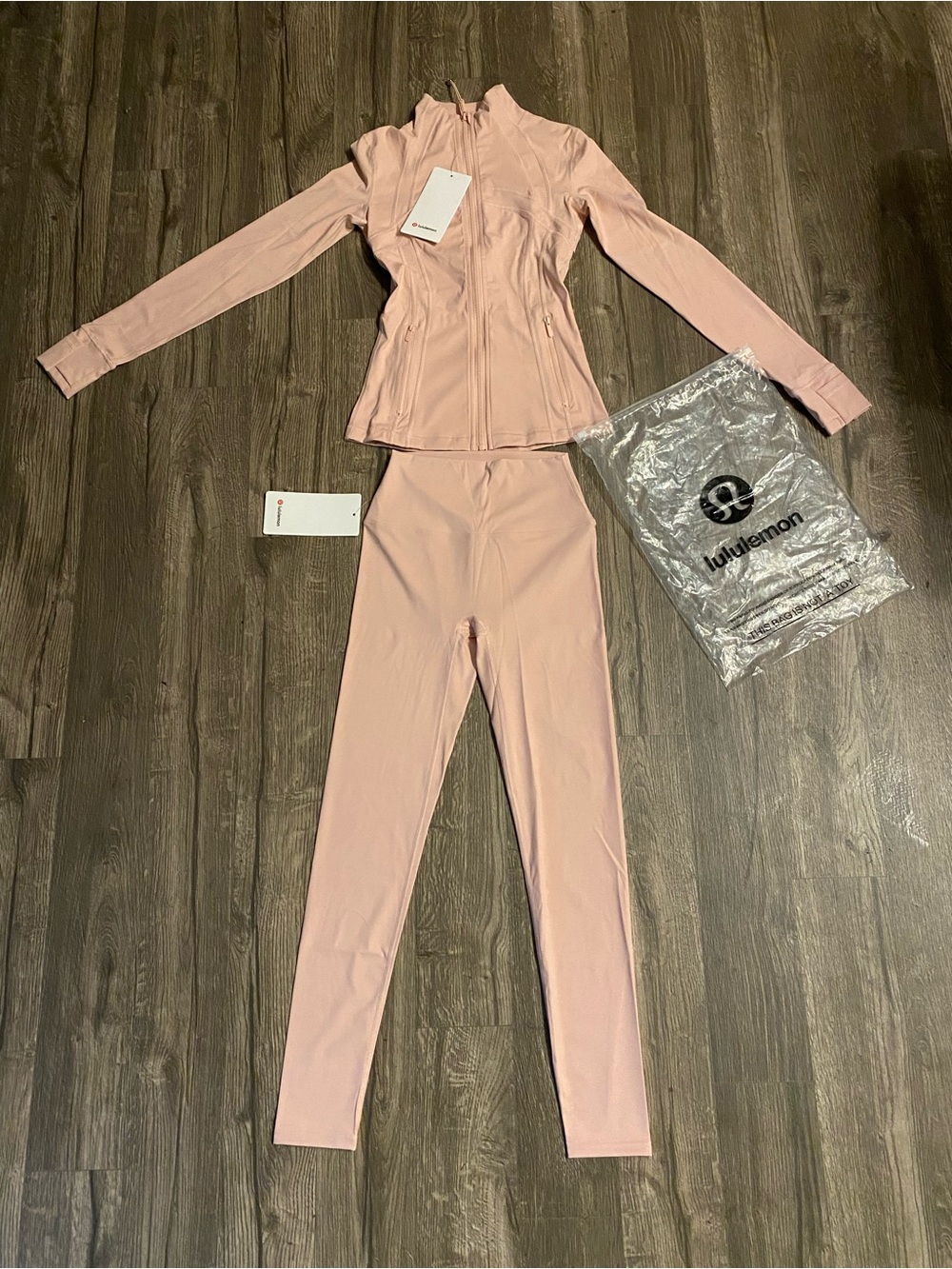 lululemon athletica Blush Pink Zip Jacket with High-Waist Leggings